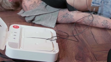 Hoe gebruik je een AED?